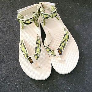 Tevas